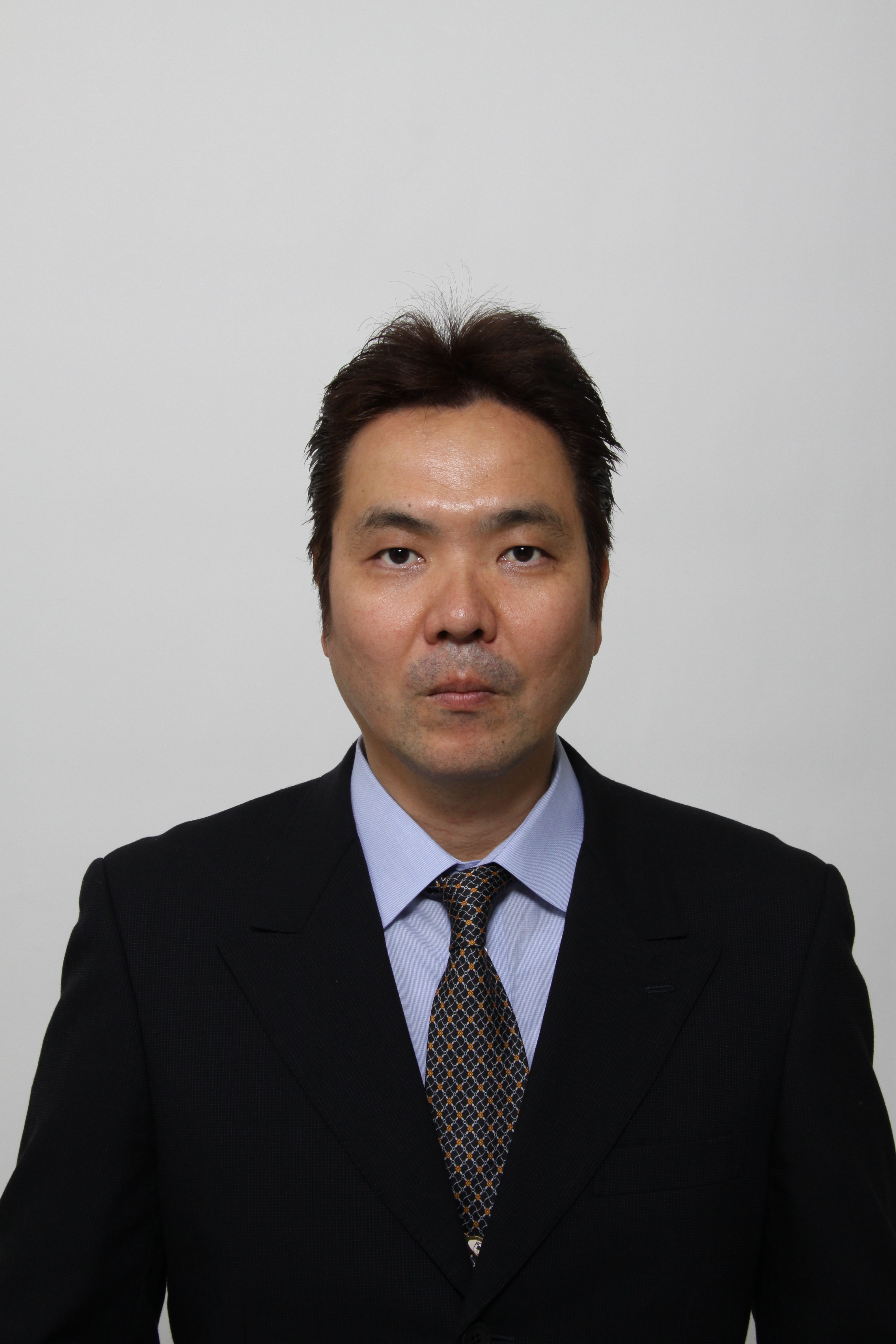 中田宏 会長